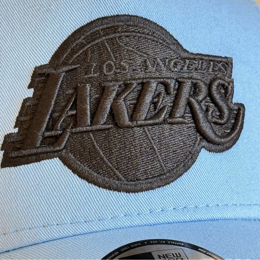 New Era LA Lakers Cap Brand New